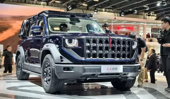 Hãng chuyên sản xuất xe limousine cho lãnh đạo Trung Quốc chế tạo đối thủ mới của Mercedes G-Class