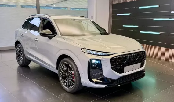 SUV hạng sang Audi Q3 thế hệ mới được chốt lịch ra mắt Việt Nam, cạnh tranh BMW X1