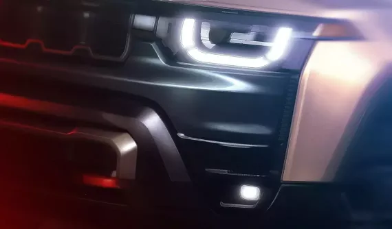Lộ phiên bản Trailhawk "bụi bặm" hơn của Jeep Cherokee sẽ bán ở Việt Nam