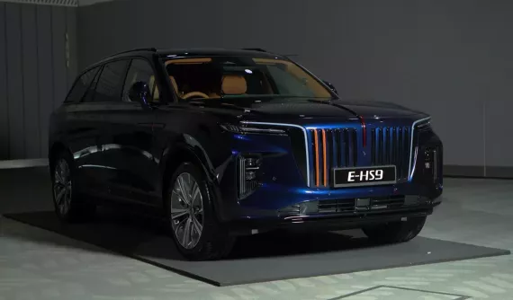 SUV thuần điện hạng sang 6 chỗ Hongqi E-HS9 từng được bán ở Việt Nam trình làng tại Thái Lan