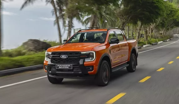 Ford Ranger tại Việt Nam bị cắt bớt phiên bản và hộp số tự động 6 cấp, giá khởi điểm từ 707 triệu đồng