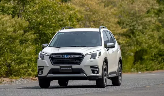 Subaru Forester tiếp tục giảm giá sâu, khởi điểm chỉ còn dưới 800 triệu đồng