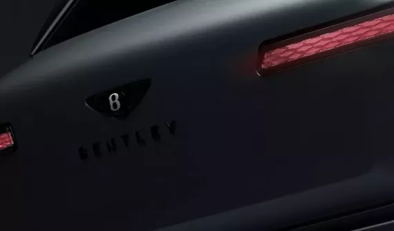 Mẫu xe điện đầu tiên của Bentley được công bố tên gọi chính thức, ra mắt vào tháng 9/2026