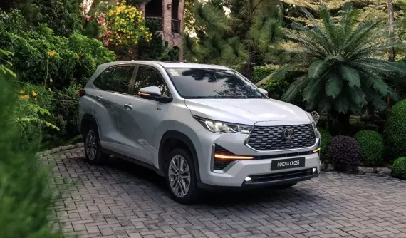 Top 10 ô tô bán chạy nhất Việt Nam trong tháng 6/2026: Toyota Innova Cross góp mặt, Ford Ranger vắng bóng