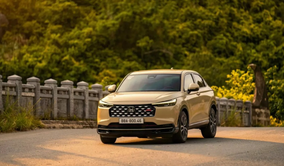 Honda HR-V e:HEV RS – Chiếc Hybrid thực dụng dành cho người thích lái