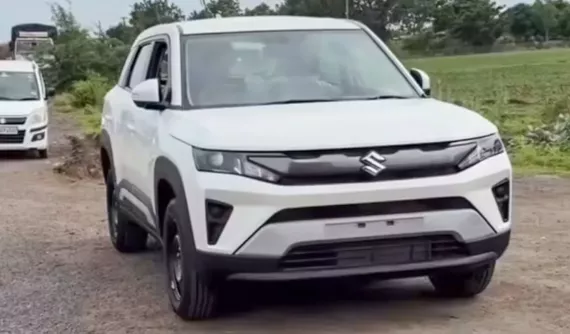 SUV hạng A "ngon, bổ, rẻ" Suzuki Brezza 2027 lộ ảnh tại đại lý trước khi ra mắt, cạnh tranh Kia Sonet