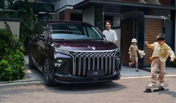 Thương hiệu ô tô của Dongfeng chuẩn bị bán xe ở Việt Nam, thêm đối thủ cho Kia Carnival