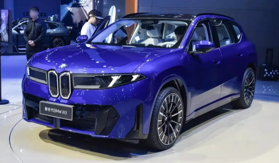 SUV hạng sang BMW iX3 L 2026 ra mắt với thân xe kéo dài, thêm bản 30L tiêu chuẩn mới