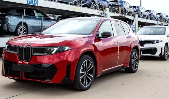BMW bán chiếc ô tô điện thứ 2 triệu, Neue Klasse iX3 "thừa thắng xông lên"
