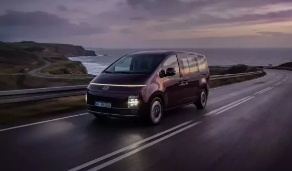 Xe van điện Hyundai Staria Electric 2027 được mở rộng thị trường, nội thất 9 chỗ, cốp siêu rộng