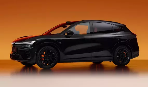 SUV điện sắp bán ở Việt Nam Zeekr 7X có thêm phiên bản mới với pin dung lượng lớn hơn