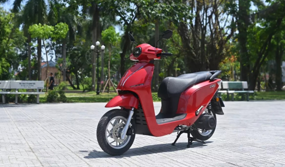 Dat Bike ERA E1 và bài toán khiến người dùng xe xăng khó từ chối xe điện