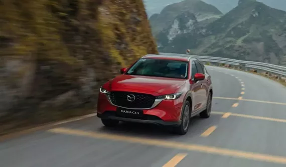 Mazda CX-5 giảm giá sâu tại đại lý, chỉ còn từ 659 triệu đồng, rẻ ngang SUV cỡ B
