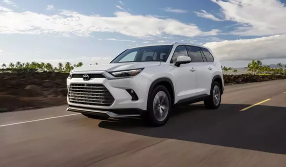 Toyota Grand Highlander 2027 có phiên bản mới với ngoại hình khỏe khoắn và khoảng sáng gầm lớn hơn