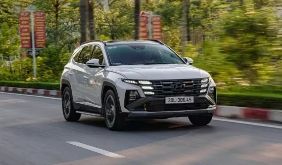 Hyundai Tucson vượt mốc doanh số 1.000 xe trong tháng 9/2026, gấp 5 lần Accent