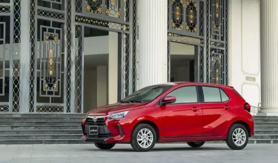 Top 10 ô tô bán kém nhất Việt Nam tháng 9/2026: Toyota Wigo thua cả Land Cruiser dù rẻ hơn nhiều