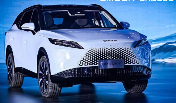 Omoda C7 HEV ra mắt, trở thành xe hybrid đầu tiên dùng pin 5 kWh, rộng cửa về Việt Nam
