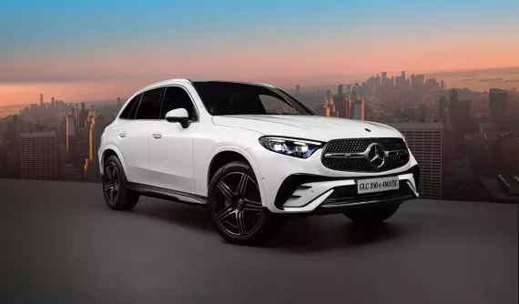 Cận cảnh phiên bản mới của Mercedes-Benz GLC tại Việt Nam, giá gần 3 tỷ đồng