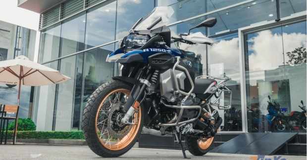 Giá xe mô tô BMW Motorrad và ưu đãi mới nhất 2023 - Tinxe