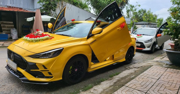 Không độ đời không nể, MG5 lên body kit cùng cửa cắt kéo hú hồn người xem