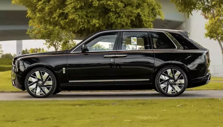 Rolls-Royce Cullinan Series II lần đầu tiên xuất hiện tại Việt Nam, đẳng cấp của nhà giàu Việt