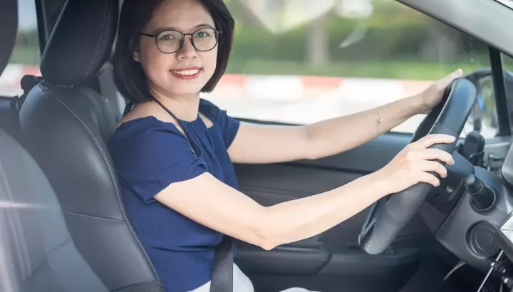 Lái xe cùng con nhỏ: Bí quyết để có chuyến đi an toàn, thoải mái và không căng thẳng cho "mẹ bỉm sữa"