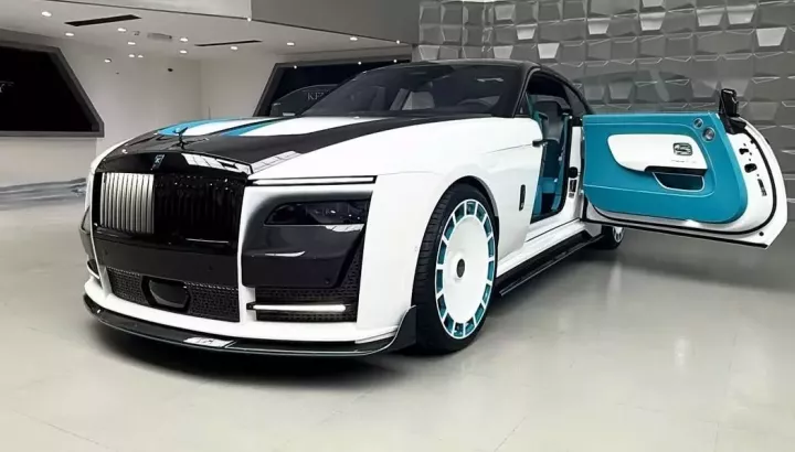 Cận cảnh Keyvany Rolls-Royce Spectre Tiffany Edition: Bản độ có thể khiến bạn tranh cãi dữ dội giữ đẹp/xấu
