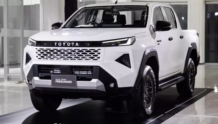 Toyota Hilux hoàn toàn mới được giới thiệu tại Thái Lan, ngày về Việt Nam còn xa vời