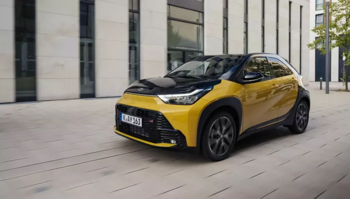 Cận cảnh Aygo X Hybrid 2026, chiếc xe hybrid nhỏ nhất của Toyota