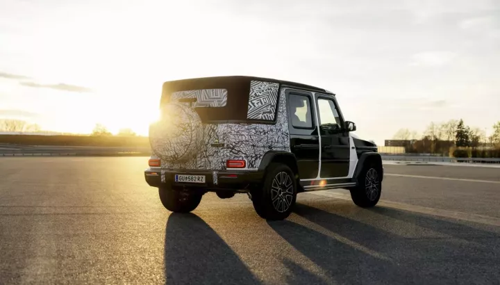 Mercedes-Benz sẽ tiếp tục cung cấp G-Class Cabriolet: Xe thử nghiệm đã lộ diện