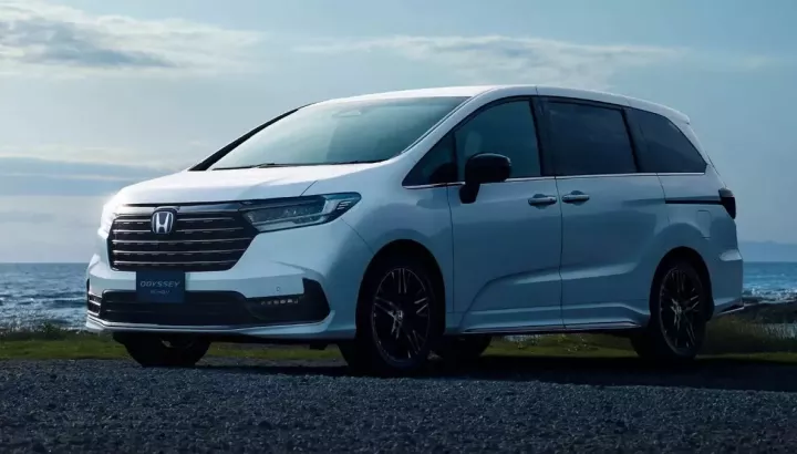 MPV cỡ lớn Honda Odyssey được nâng cấp nhẹ để bớt già cỗi nhưng vẫn bị khách hàng thờ ơ