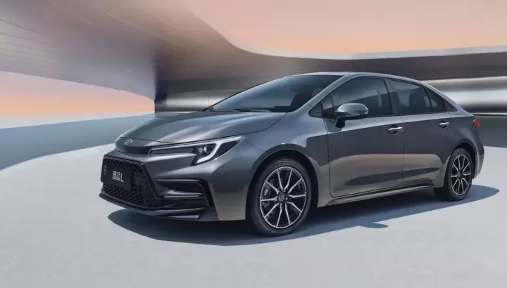 Vén màn Toyota Levin L 2026 - "anh em song sinh" của Corolla ở thị trường sát cạnh Việt Nam