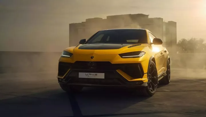 Hơn 10.500 xe Lamborghini Urus bị triệu hồi do lỗi phần mềm
