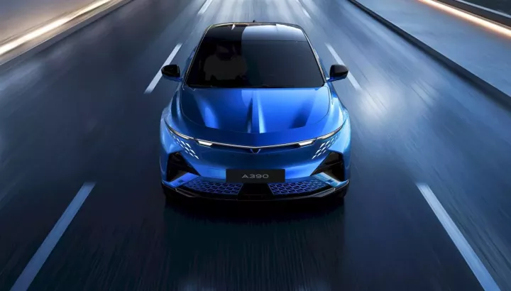 Đối thủ của Porsche Macan EV, Alpine A390 bắt đầu được giao tại châu Âu, giá từ 2,1 tỷ đồng