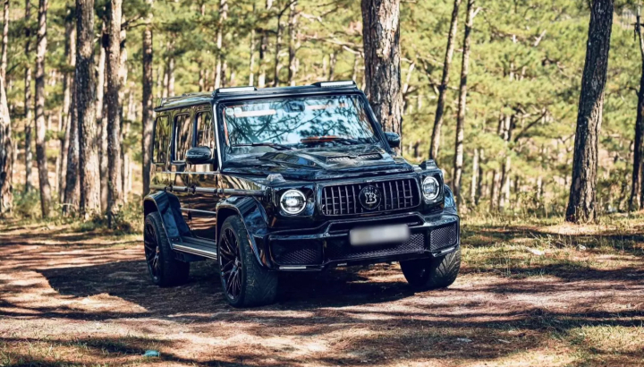 Doanh nhân "bỏ phố" về Tây Nguyên với Mercedes-AMG G63 độ Brabus