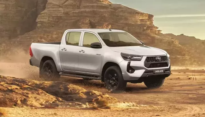 Doanh số xe bán tải tháng 12/2025: Toyota Hilux tuột dốc không phanh, bán kém cả Isuzu D-Max