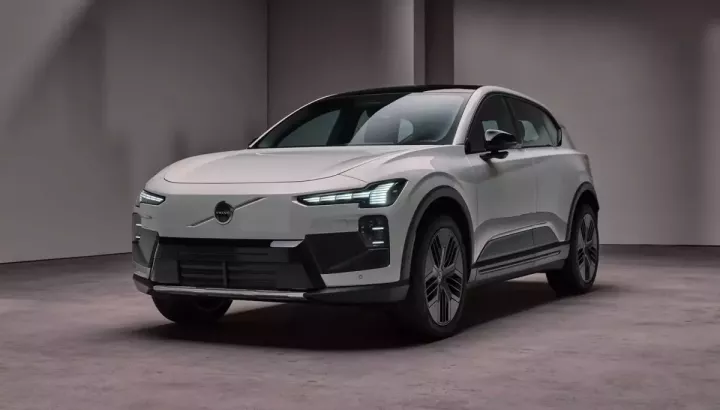 Volvo EX60 chính thức trình làng, có một trang bị khiến chủ xe Tesla cũng phải ghen tị