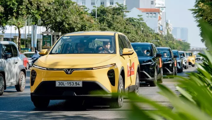 VinFast bán hơn 16.000 ô tô điện trong tháng 1/2026, Limo Green tiếp tục hút khách nhất toàn thị trường