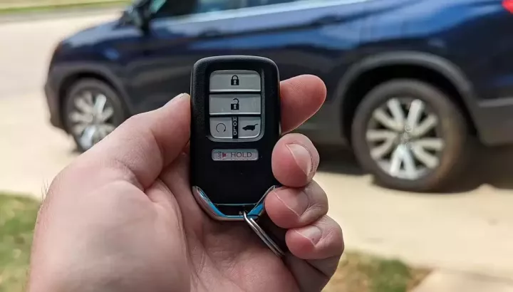 Chìa khóa ô tô bẩn hơn bạn nghĩ và đây là cách vệ sinh an toàn