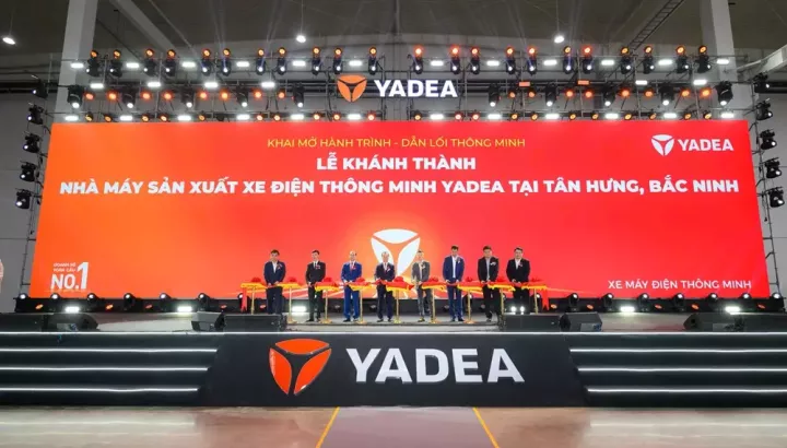 YADEA chính thức khánh thành nhà máy sản xuất xe máy điện, hợp tác chiến lược với Grab Việt Nam