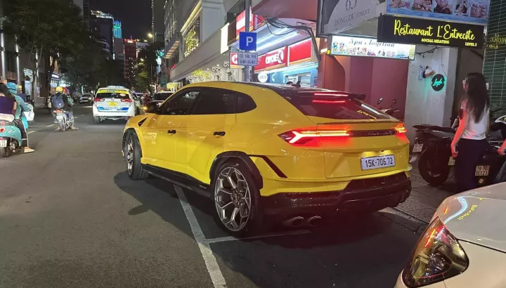 Lamborghini Urus Performante của dân chơi tiền số mới tậu