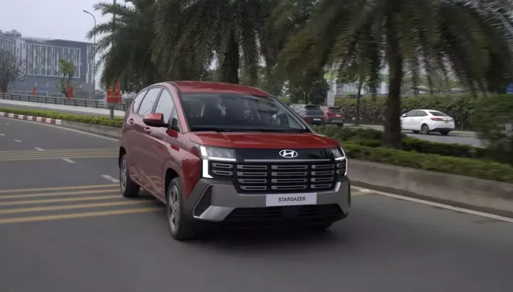 Hyundai Stargazer 2026 xuất hiện trên đường phố Việt Nam, sẵn sàng cho ngày ra mắt