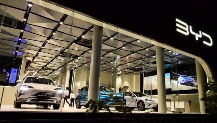 Các hãng xe điện Trung Quốc ngày càng phụ thuộc vào xuất khẩu khi doanh số trong nước chững lại