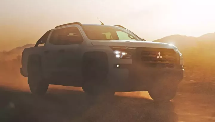 Mitsubishi Triton sắp có thêm phiên bản đậm chất off-road hơn, lấy cảm hứng từ xe đua đường trường