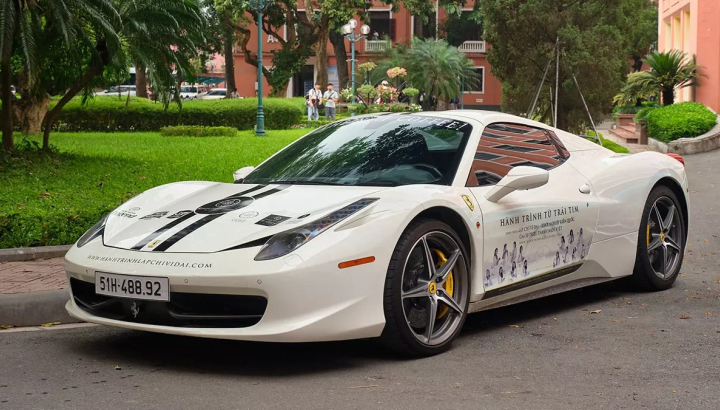 Ferrari 458 Spider - siêu xe mui trần đặc biệt chạy xuyên Việt gần 2.000 km