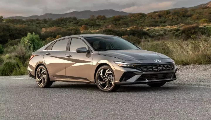 Top 10 dòng xe bị ăn trộm nhiều nhất năm 2025: Hyundai Elantra dẫn đầu, Nissan Altima góp mặt