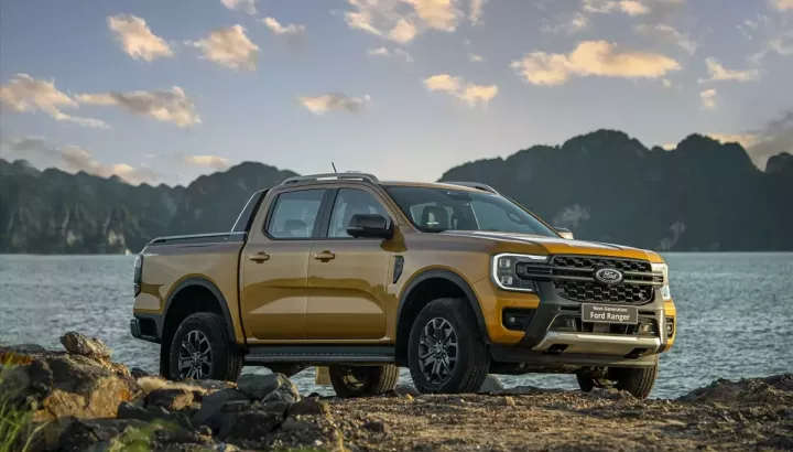 Doanh số xe bán tải tháng 3/2026: Ford Ranger lấy lại ngôi vương từ tay Toyota Hilux