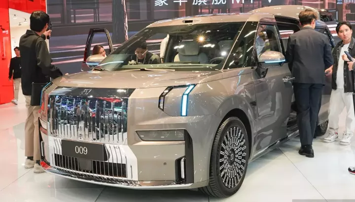 Zeekr 009 nâng cấp ra mắt, thêm ghế xoay 180 độ, phạm vi hoạt động 740 km, chờ ngày bán ở Việt Nam