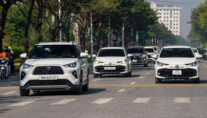 Khởi động mùa hè, sở hữu bốn bánh dễ dàng hơn với hàng loạt ưu đãi trong tháng 5 tới từ hãng xe Toyota