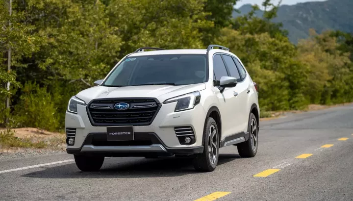Giá ưu đãi của Subaru Forester giảm thêm một nấc, chỉ còn 839 triệu đồng trong tháng 6/2026
